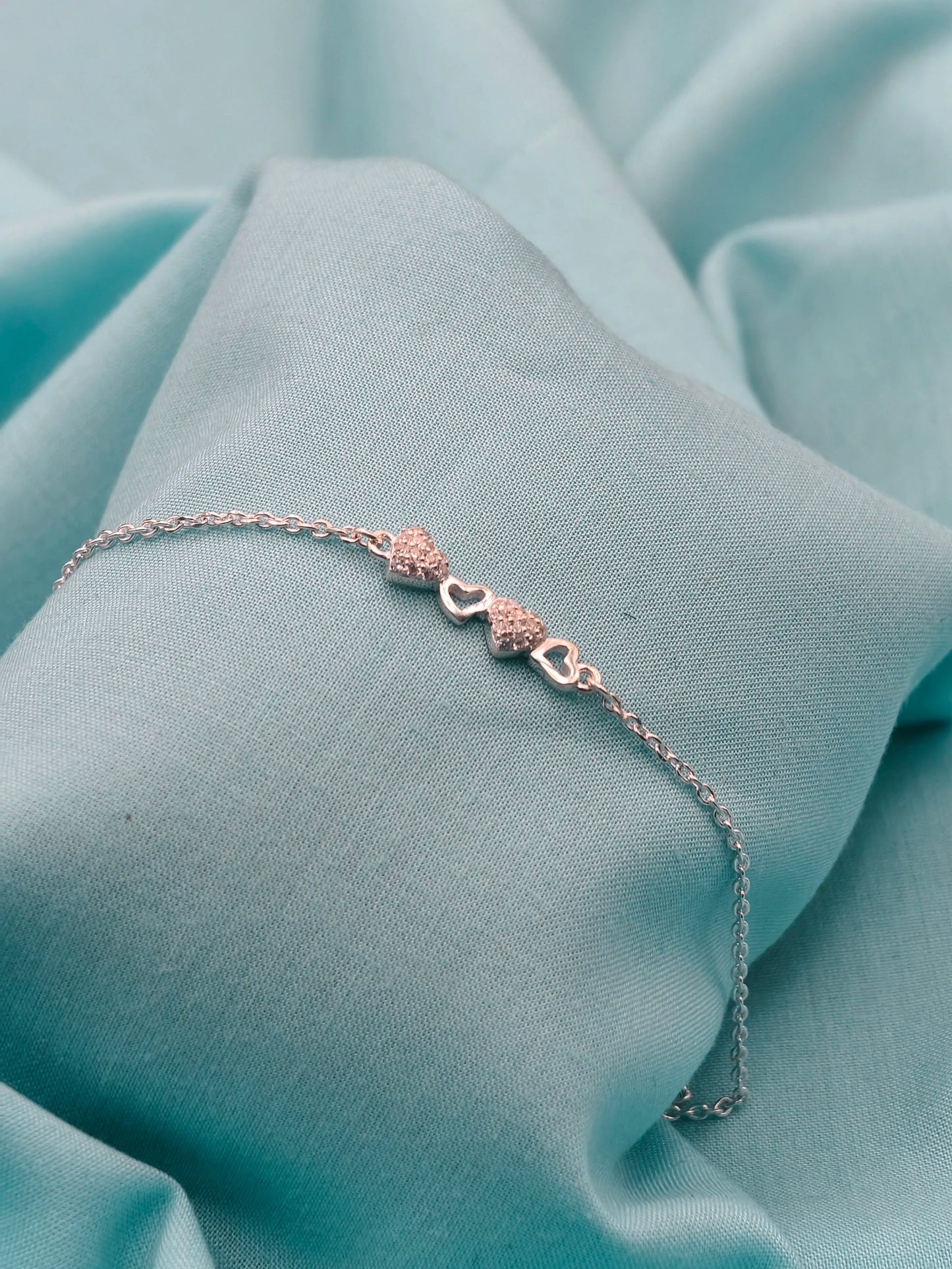 Eterna Hearts Silver Bracelet